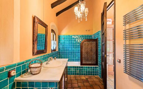 Dormitorio anexo (dormitorio 5) con baño privado